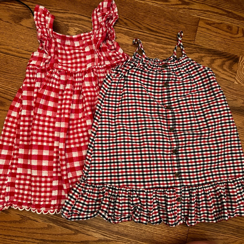 Old Navy bundle of two dresses